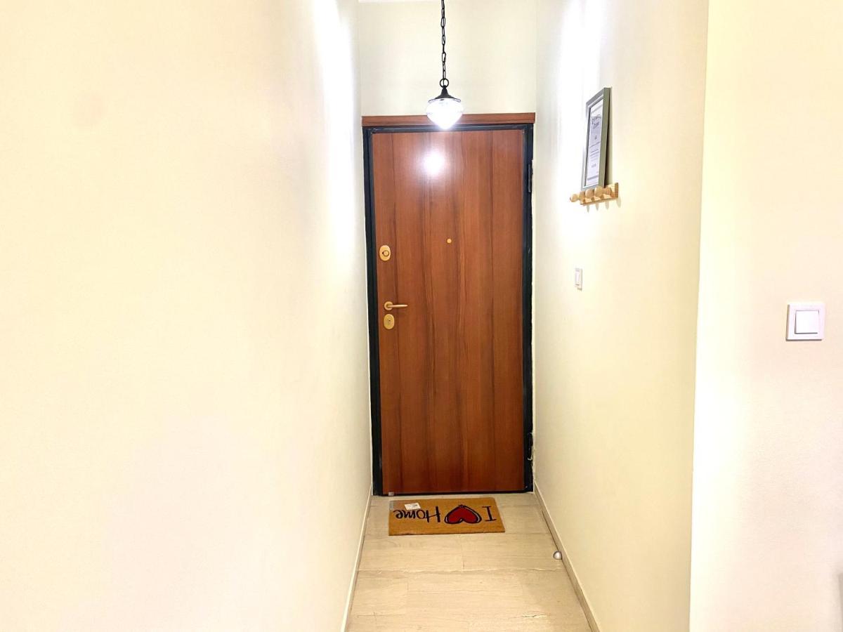 Quiet Near Subway And Acropolis 2 Bedrooms Apt Athen Eksteriør billede