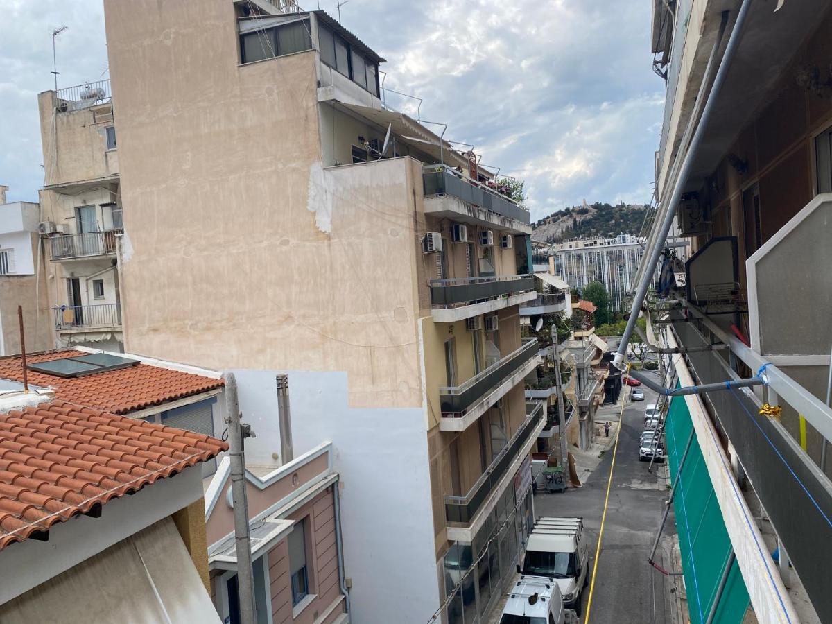 Quiet Near Subway And Acropolis 2 Bedrooms Apt Athen Eksteriør billede