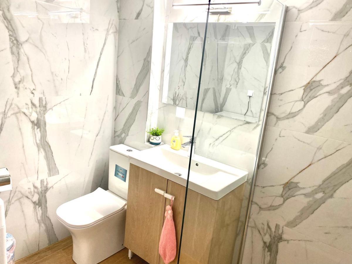 Quiet Near Subway And Acropolis 2 Bedrooms Apt Athen Eksteriør billede