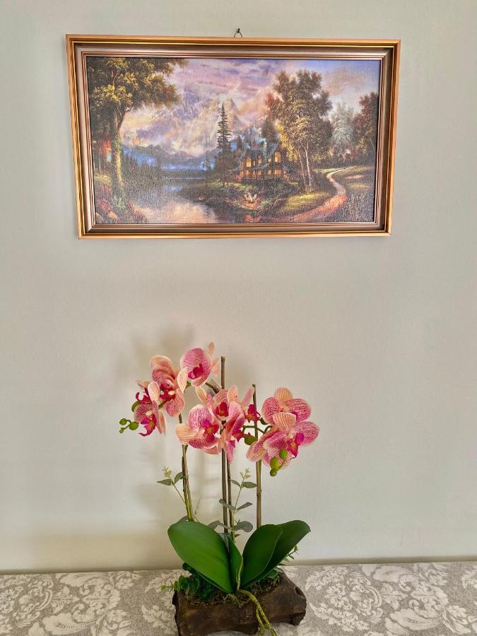Quiet Near Subway And Acropolis 2 Bedrooms Apt Athen Eksteriør billede